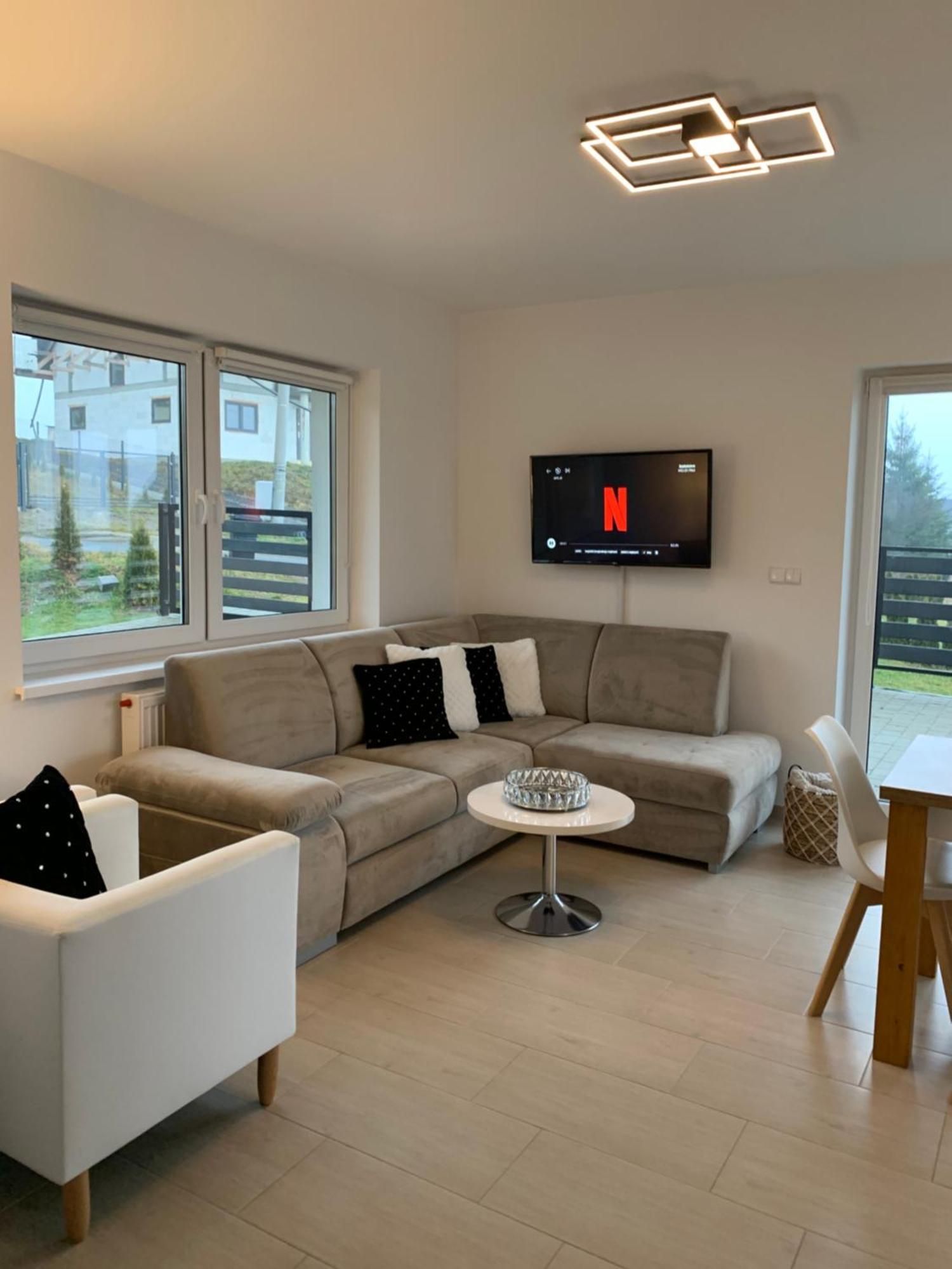 Aura Home Grywald Exterior foto